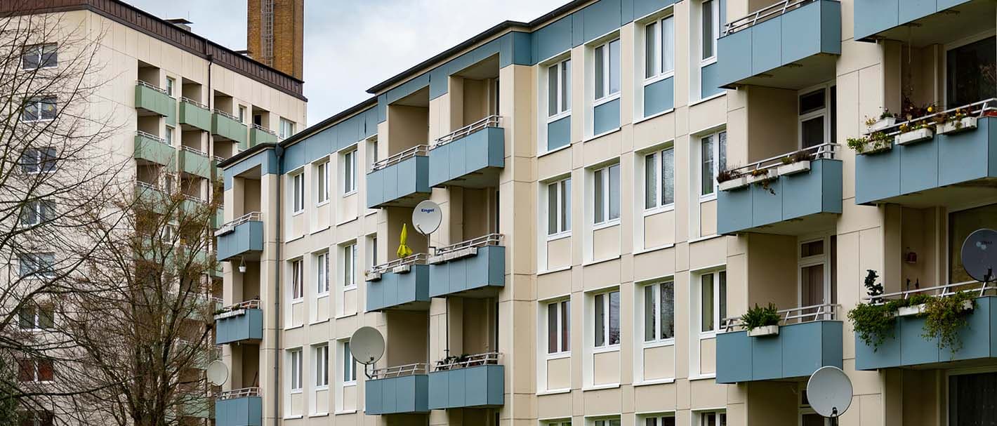 Bei rund einem Drittel der Neuzugänge in die Grundsicherung liegen die Wohnkosten zu Beginn des Leistungsbezugs über dem ortsüblichen Richtwert