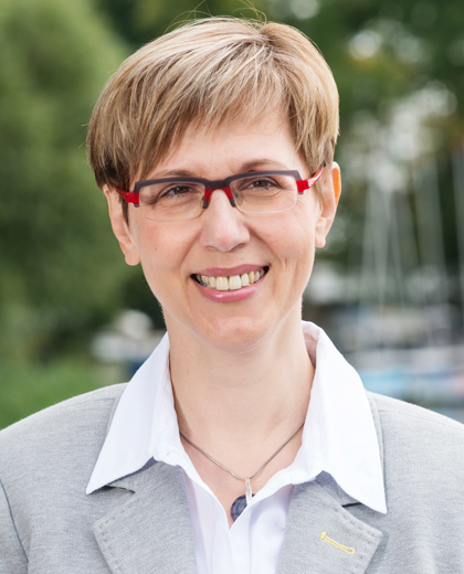 Dr. Andrea Kargus