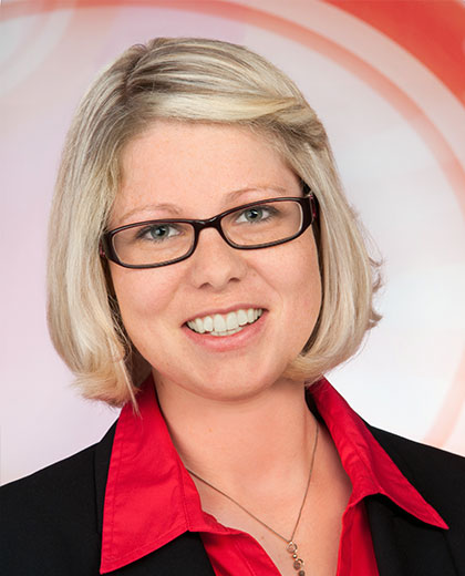 Julia Lenhart