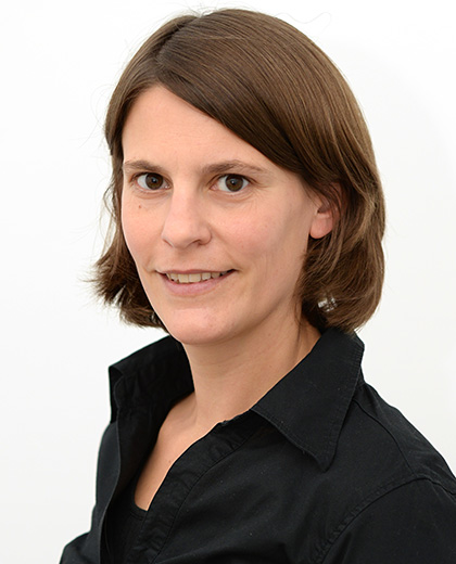 Dr. Monika Senghaas