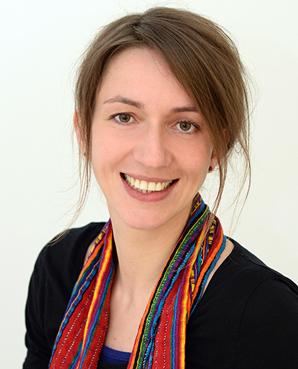 Angela Bauer