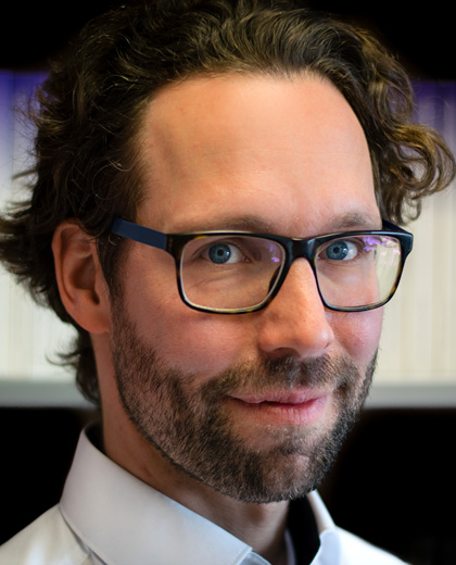 Dr. Daniel Kühnle