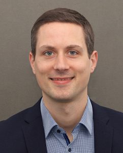Dr. Nils Backhaus